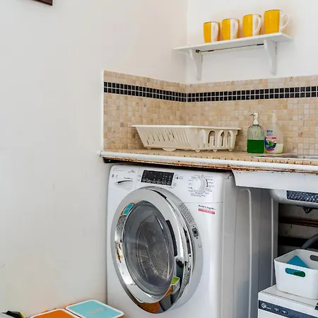 Oasis In The Center With Garden By Synergy Up To 5 Guests * בולוניה