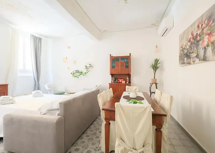 Oasis In The Centre Of