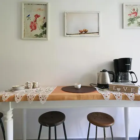 Oasis In The Center With Garden By Synergy Up To 5 Guests * Bologna
