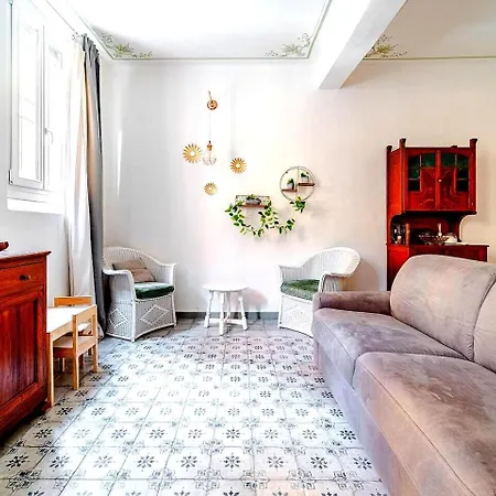 Oasis In The Center With Garden By Synergy Up To 5 Guests Bologne